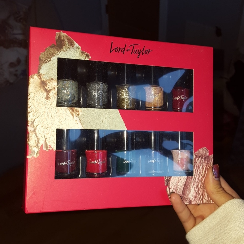 Lord and Taylor mini nailpolishes